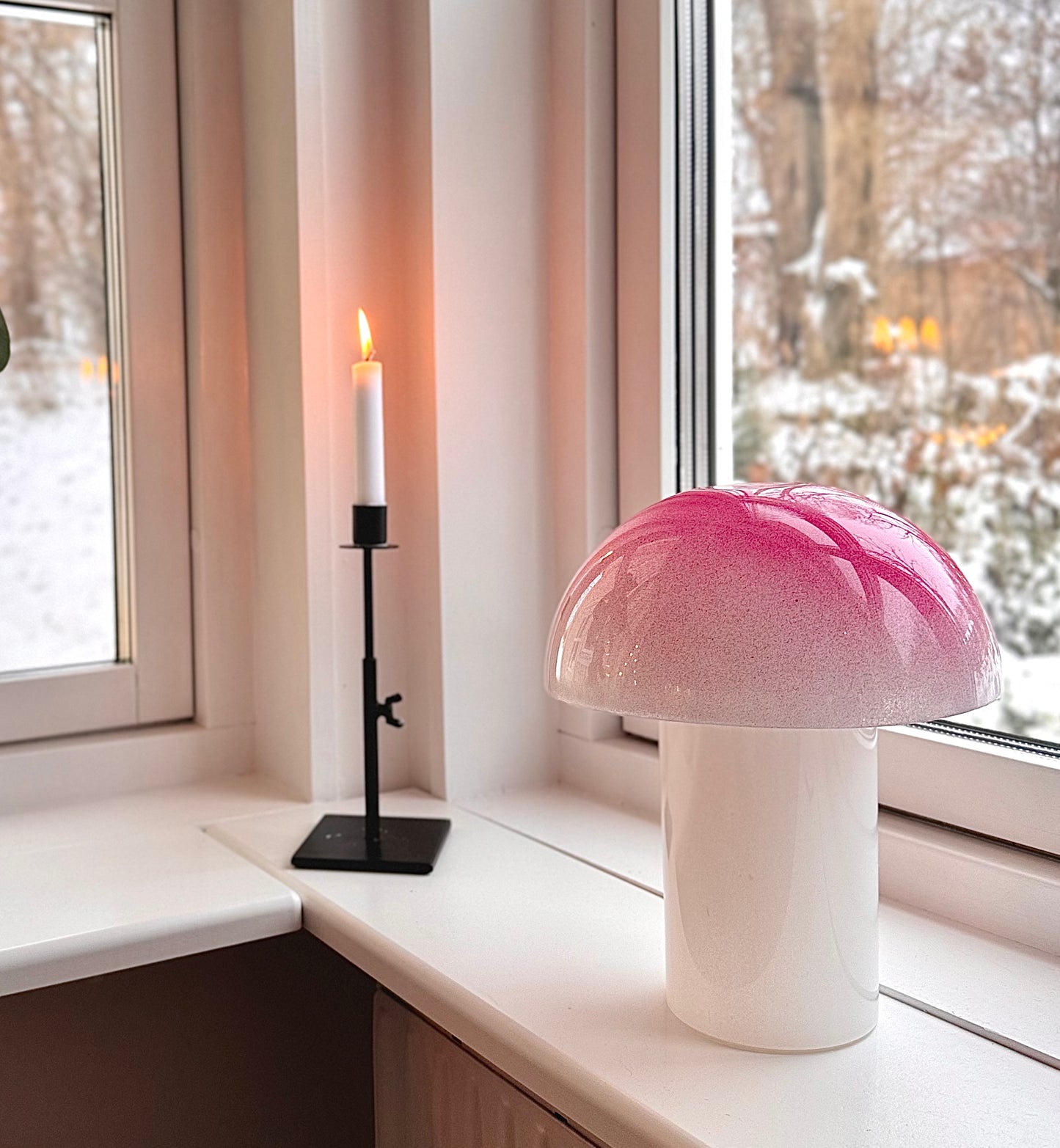 MOSHIE Strawberry sorbet