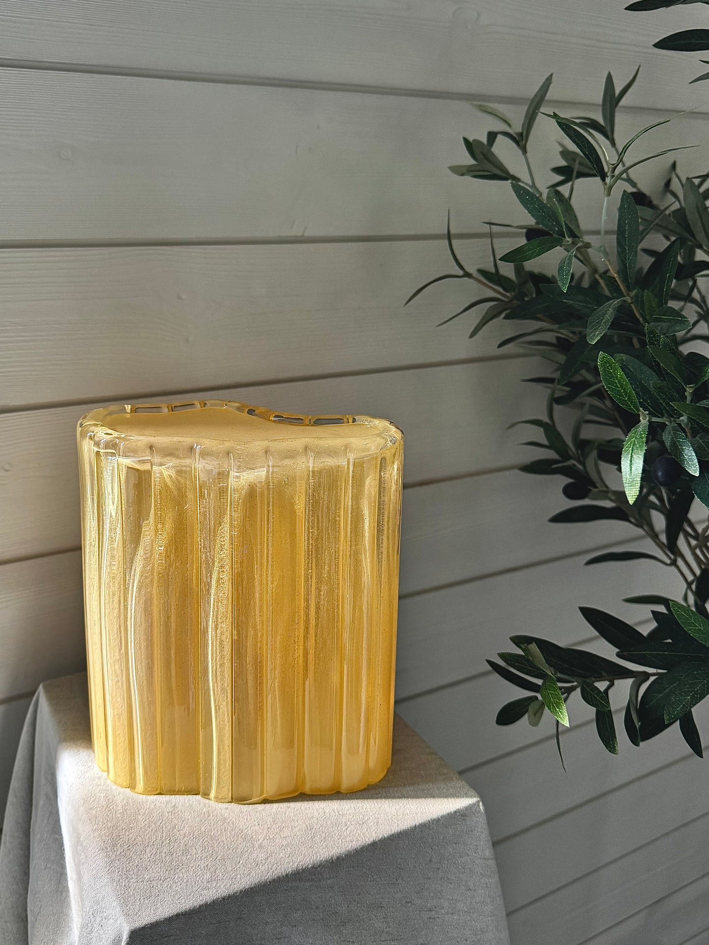 RUBY yellow